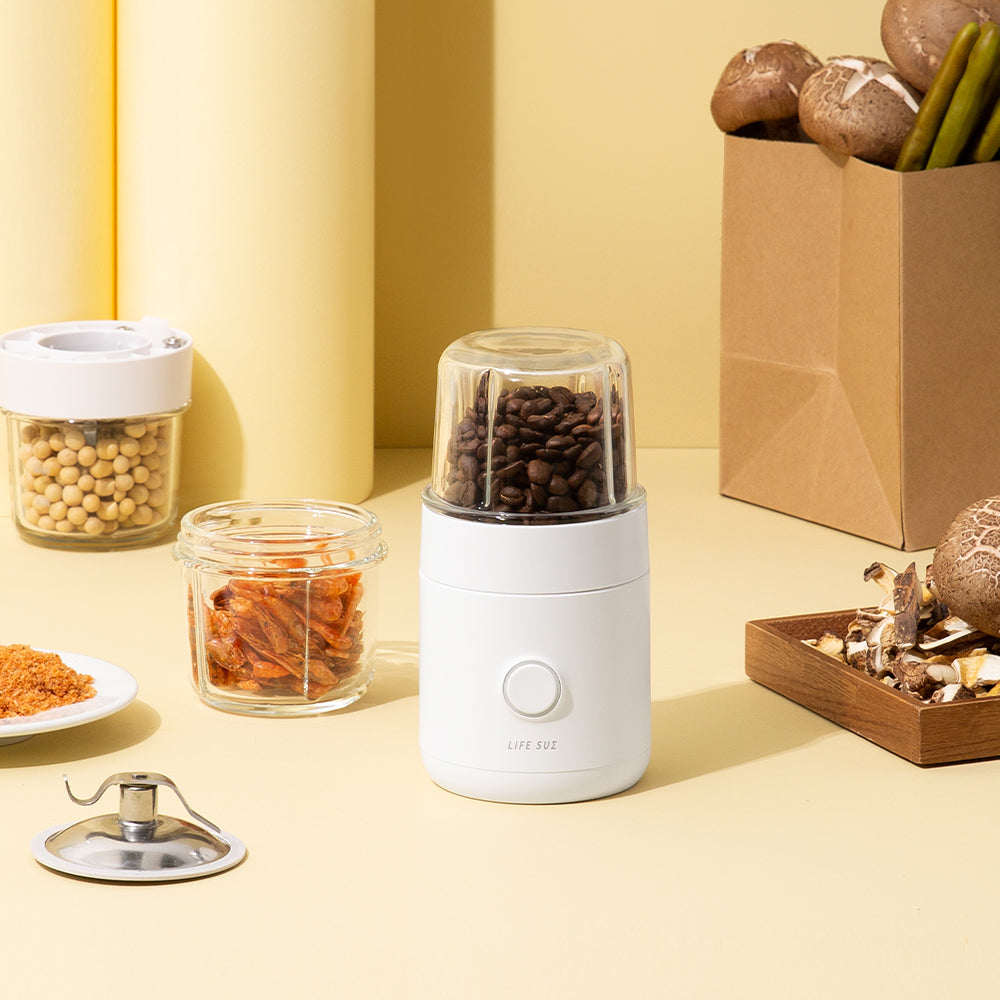 LifeSum 全新無線迷你攪拌機 研磨機 LFS-HA47 白色