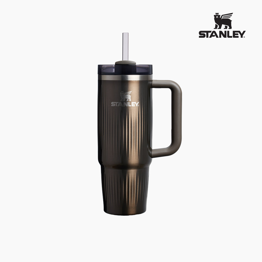 Stanley 1.18L Black 保溫杯- 經典設計與現代工藝完美結合