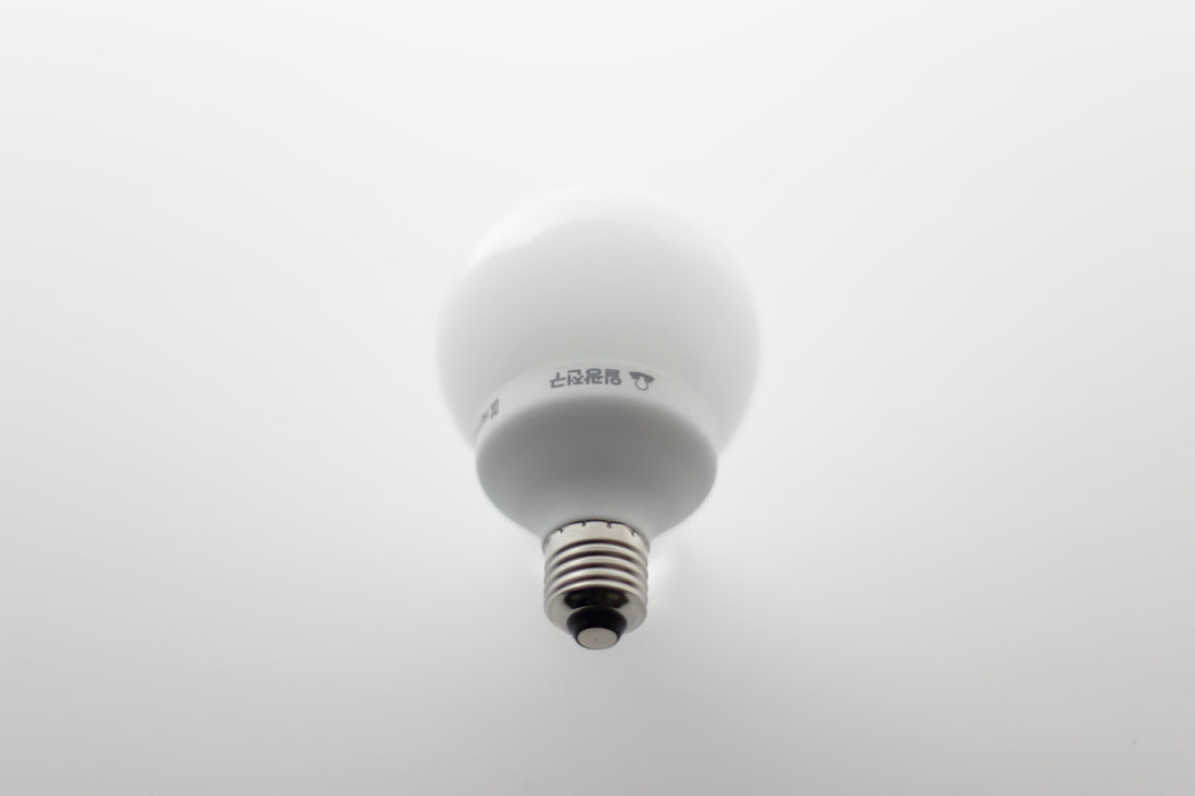 ILKW G90 燈泡 E26螺口 晝光色/燈泡色 15W 節能省電
