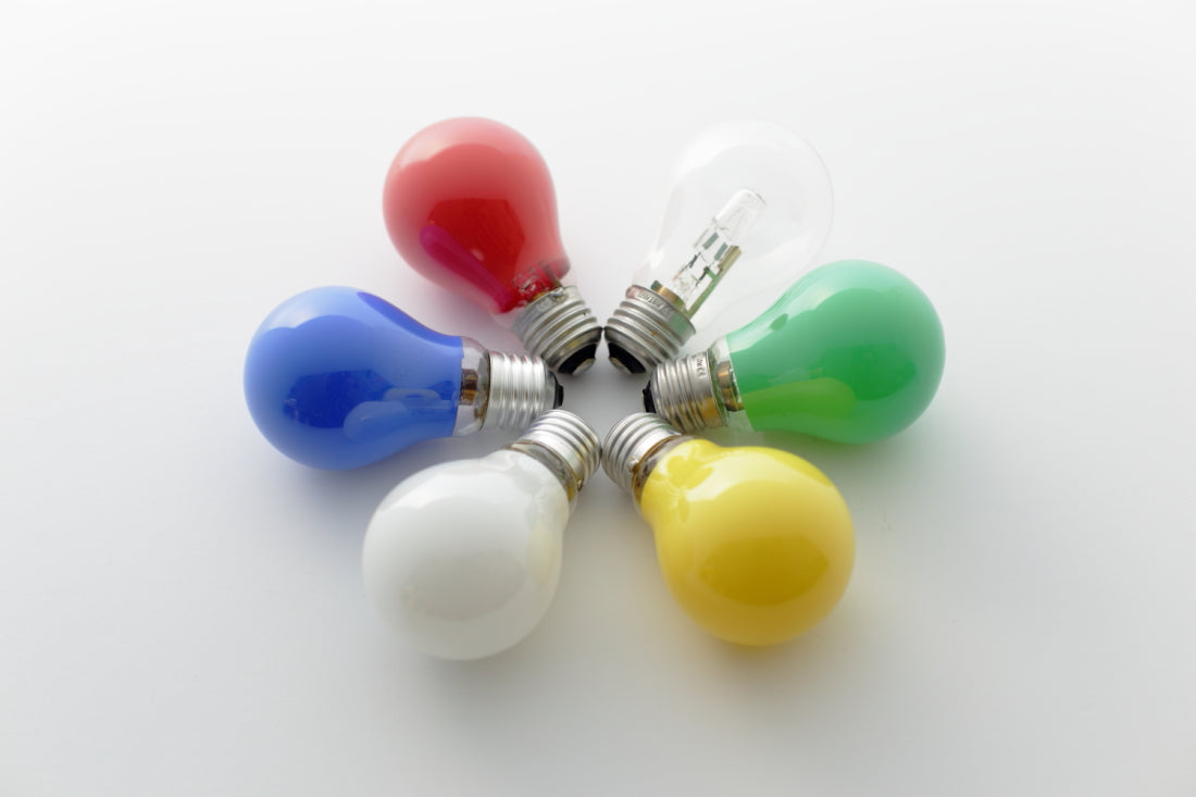 燈泡 ILKW Halogen A60 Color Light Bulb E26 Base Multiple Color Choices