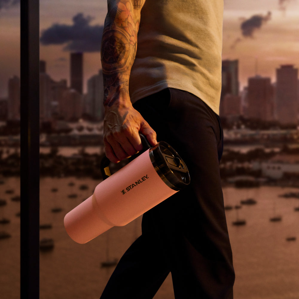 STANLEY Quencher H2.0 Messi Edition 吸管隨手杯 1.18L