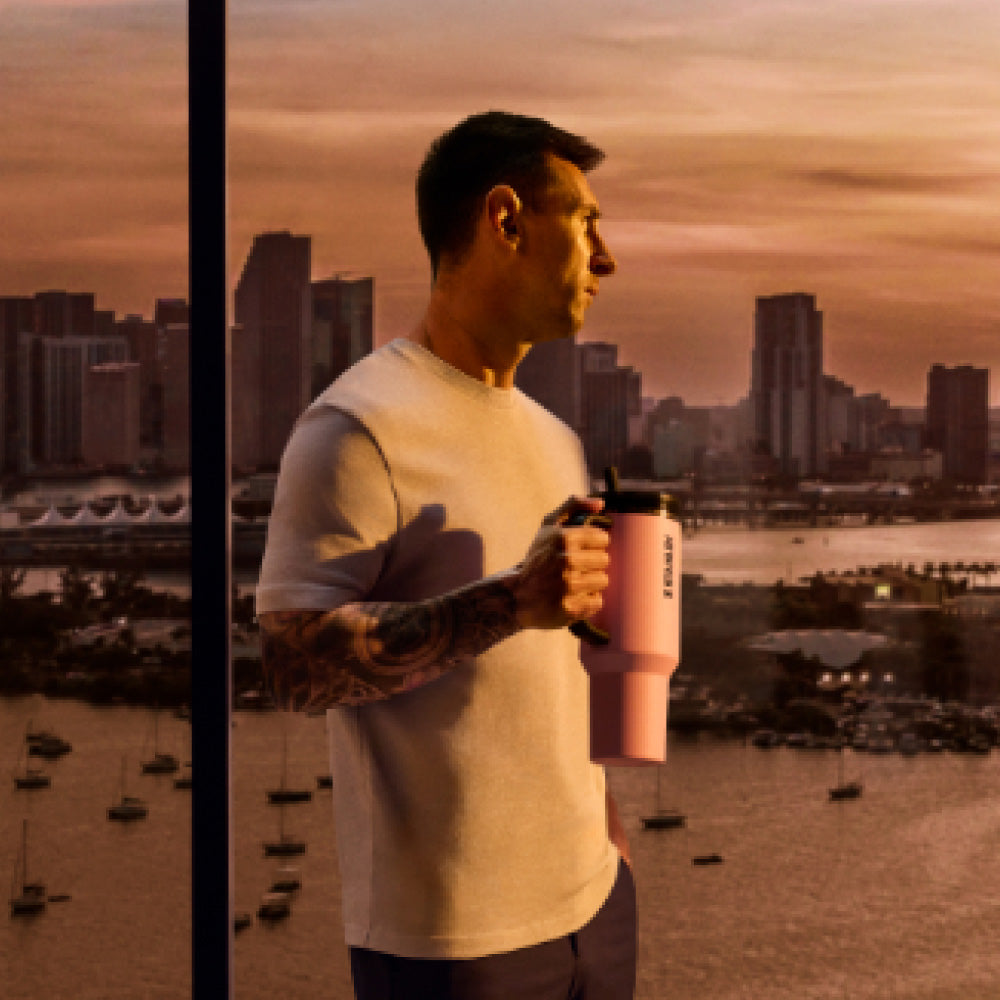 STANLEY Quencher H2.0 Messi Edition 吸管隨手杯 1.18L