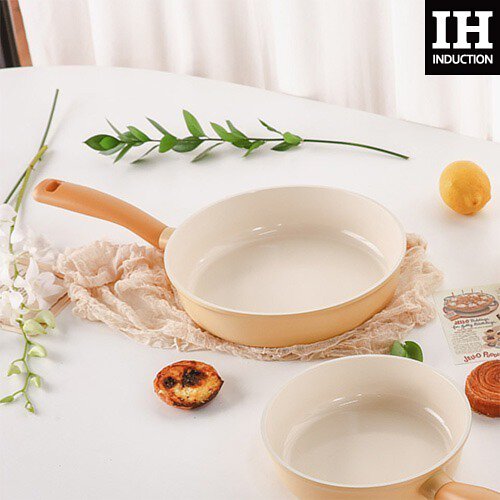 Neoflam Flan香草雪酪鍋具系列