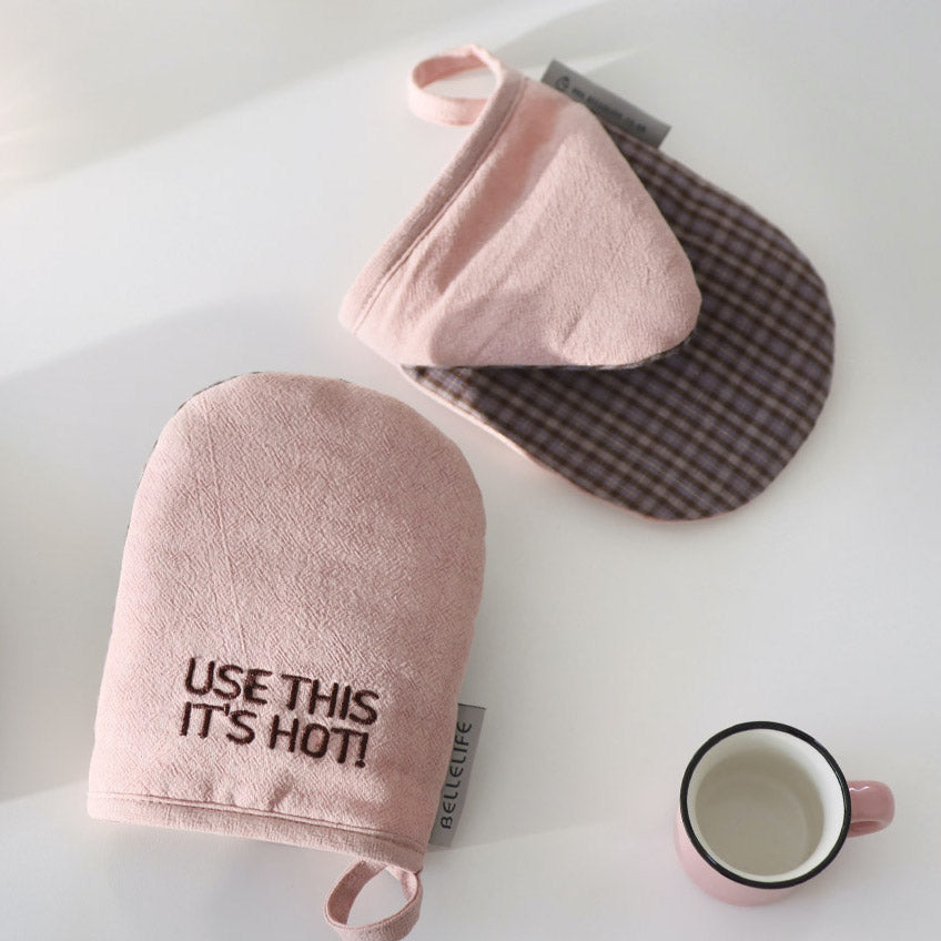 韓國製 BELLELIFE 格紋拼色刺繡烤箱手套