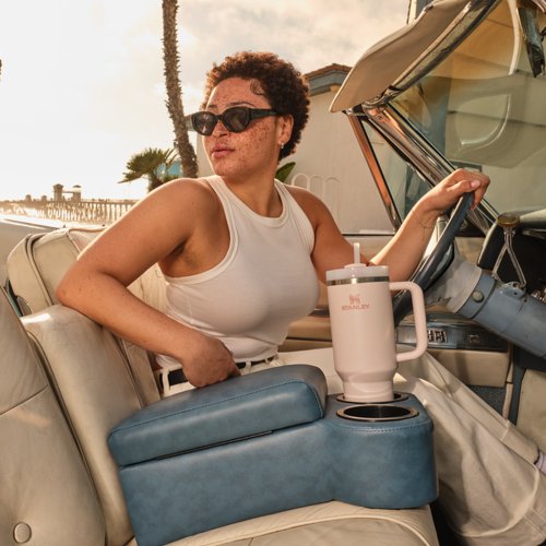 STANLEY 冒險系列 吸管隨手杯2.0 / 0.88L / 887ml / 山櫻粉 2.0